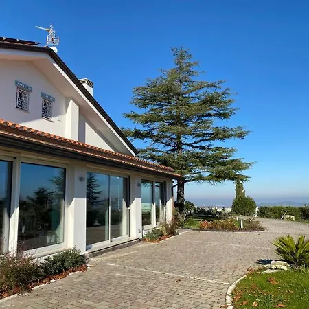 Apartment Fai Bei Sogni-green Bed & Breakfast