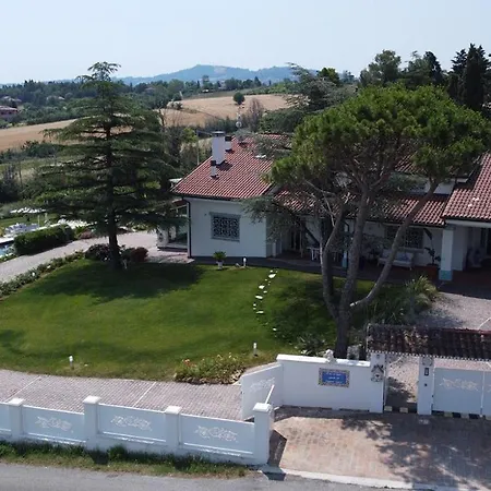 Fai Bei Sogni-green Bed & Breakfast * Coriano