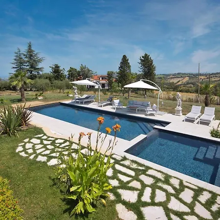 Apartment Fai Bei Sogni-green Bed & Breakfast